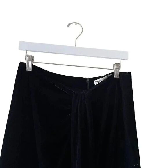 NWT Zara Women Black Fringed Velvet High Waist Ruched Front Detail Mini S #1140 - Picture 3 of 15